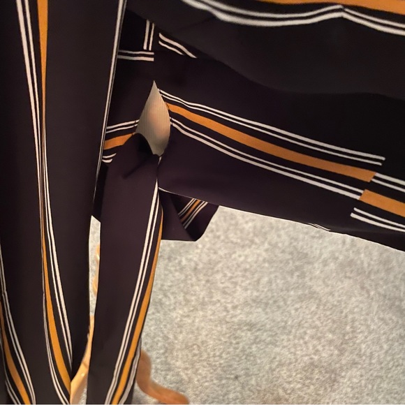 Ladies Wrapped Blouse - Picture 2 of 4